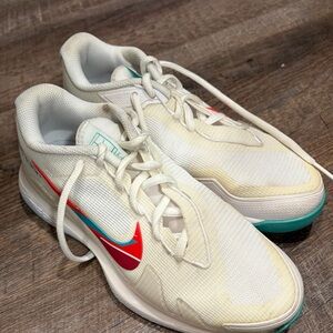 Nike Air Zoom Vapor Pro Tennis Shoes (Women’s) White Tennis Sneakers Size 6.5
